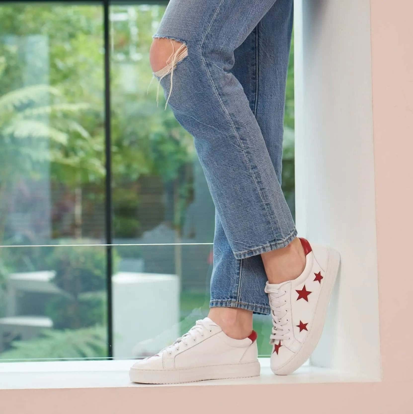 Hoxton White with Red Stars Leather Trainer Cocorose London